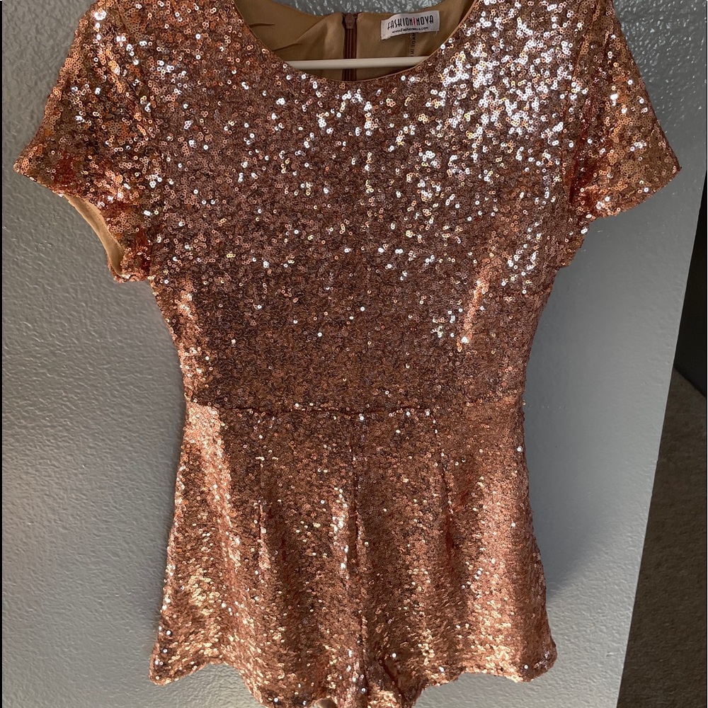 Fashion Nova rose gold romper (medium)